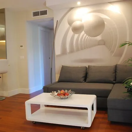 Neverending Lägenhet